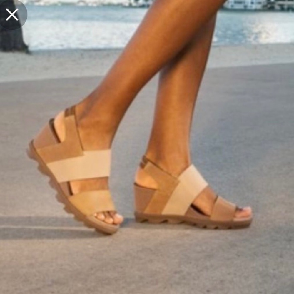 Sorel slingback wedge